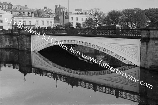 KEMPBRIDGE AT HIGH TIDE